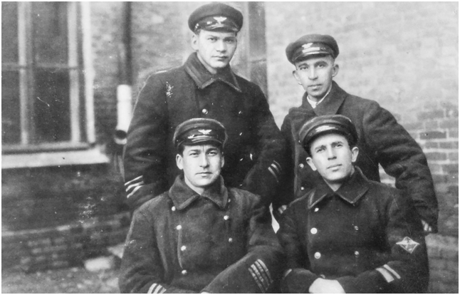Студенты и преподаватели ВИСИ 1931