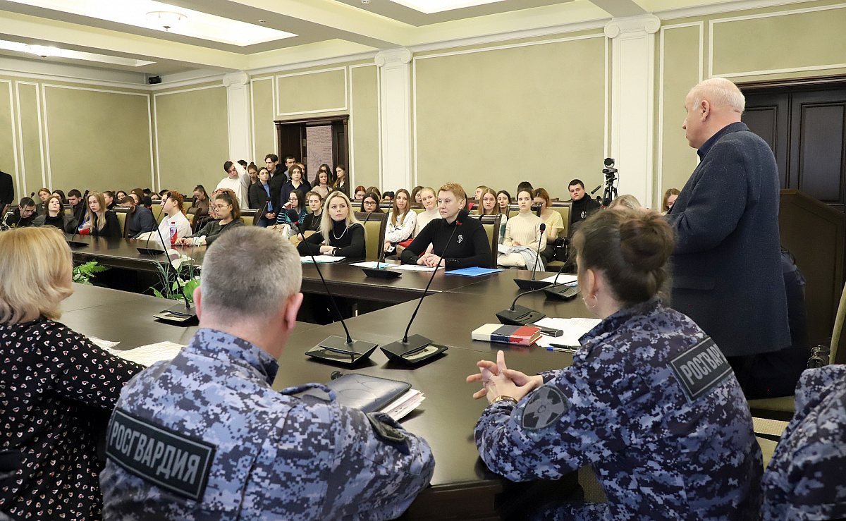 В ВГТУ прошла комиссия по содействию трудоустройству выпускников ФРТЭ и СПК  | 05.04.2023 | Воронеж - БезФормата