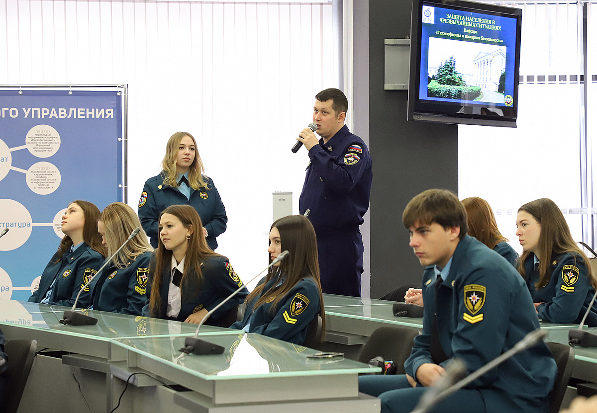 В ВГТУ прошло первое открытое занятие по гражданской обороне для населения  Воронежа | ВГТУ